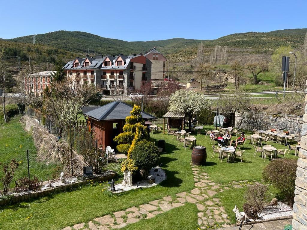 Meson De Castiello Guest House Castiello de Jaca Eksteriør bilde